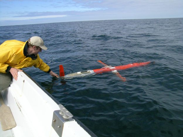 Monterey Glider Line 66.7