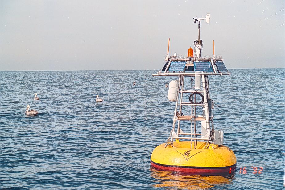 Buoys & Moorings » CeNCOOS